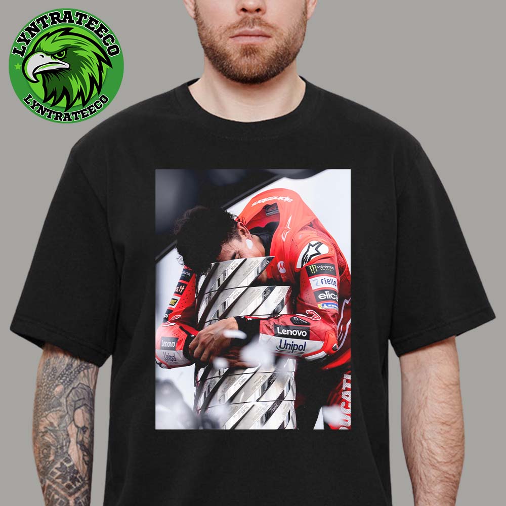 Marc Marquez MotoGP 2025 World Champion Holding Trophy Photo Unisex T-Shirt