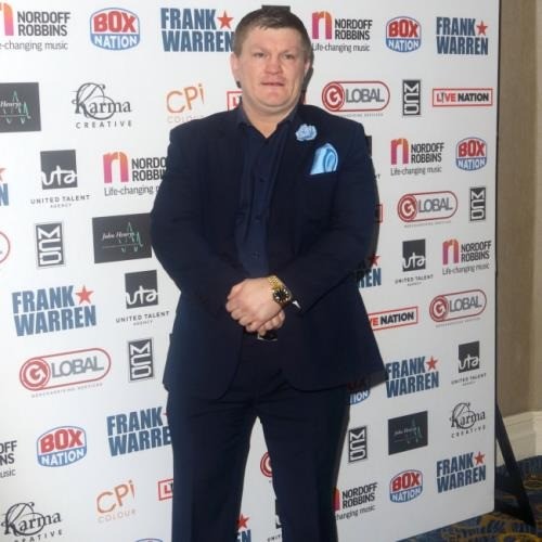 Ricky Hattons Son Reacts To Oasis Wembley Tribute To Late Boxing Legend